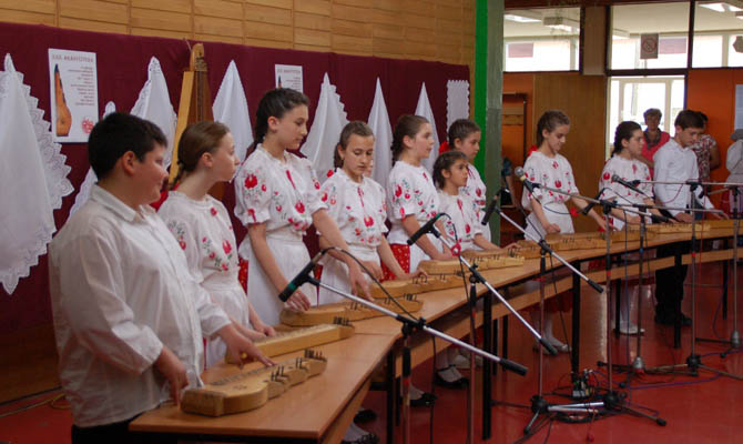 XXII. Aranycitera képek